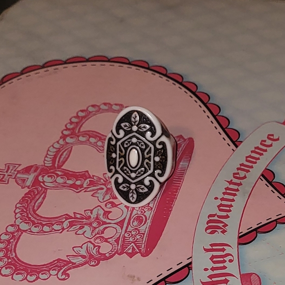 3 Rings - Picture 4 of 6